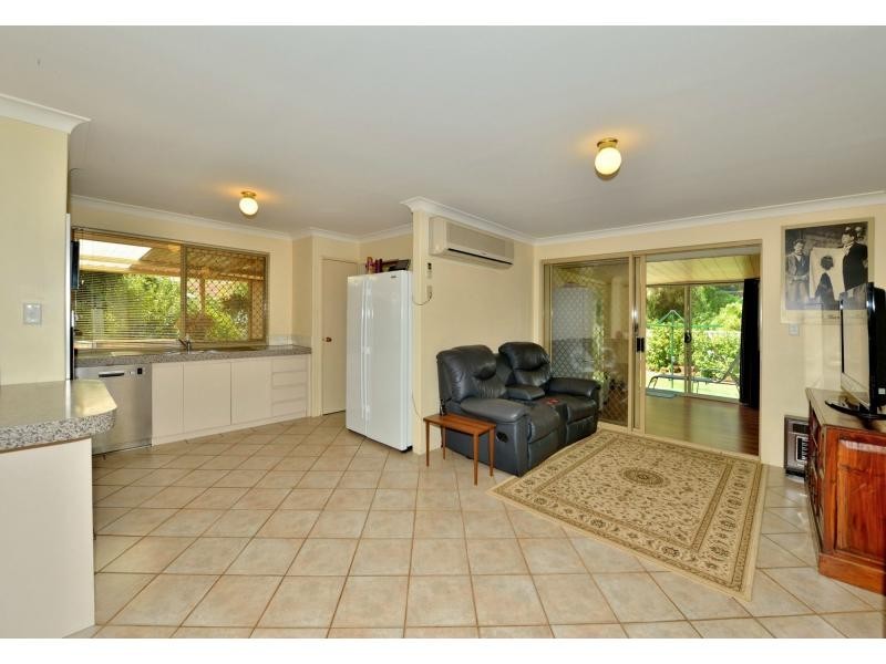 5 Briar Court, Greenfields WA 6210