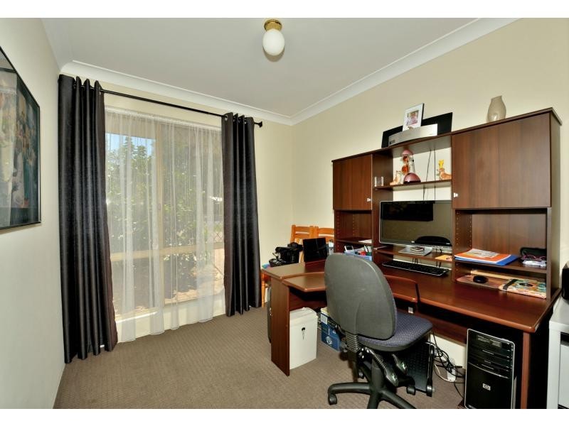 5 Briar Court, Greenfields WA 6210