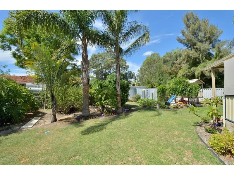 5 Briar Court, Greenfields WA 6210