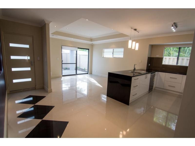 11C Stedham Way, Balga WA 6061