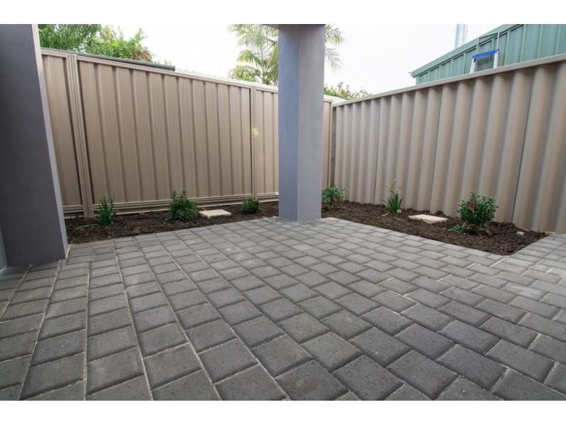 11C Stedham Way, Balga WA 6061