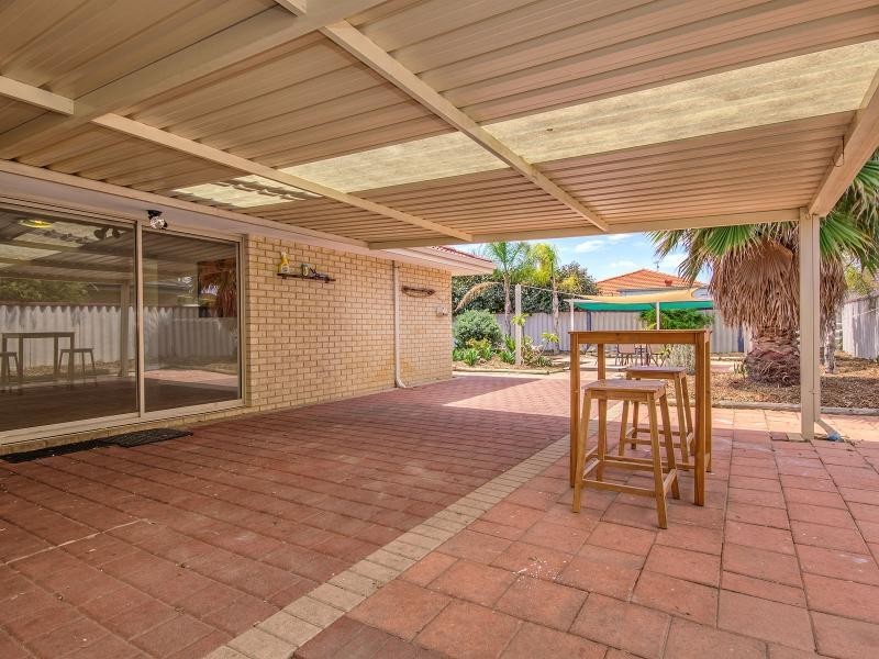 16 Laguardia Loop, Port Kennedy WA 6172