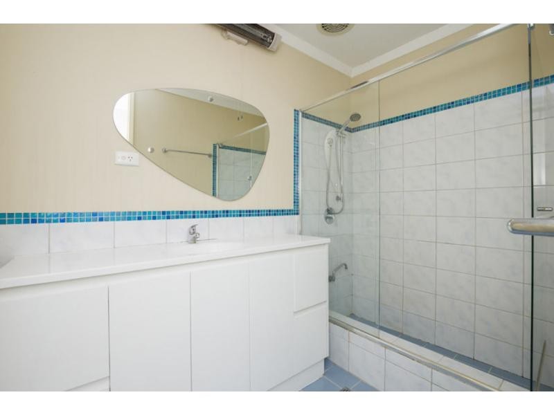 25 Weir Crescent, Beckenham WA 6107