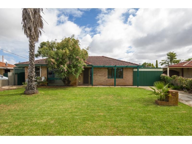25 Weir Crescent, Beckenham WA 6107