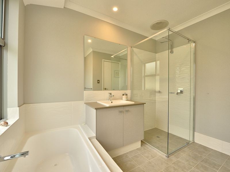 41 Len Howard Drive, Erskine WA 6210
