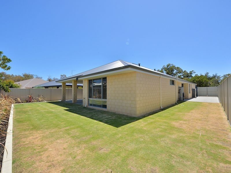 41 Len Howard Drive, Erskine WA 6210