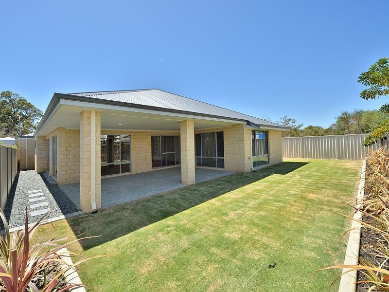 41 Len Howard Drive, Erskine WA 6210