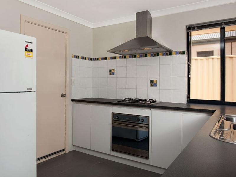 17 Monivae Vista, Tapping WA 6065