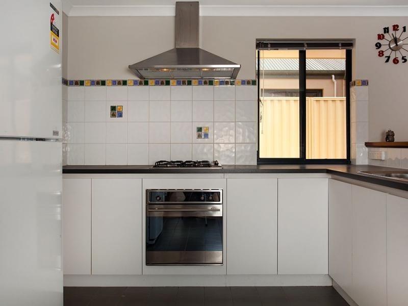 17 Monivae Vista, Tapping WA 6065