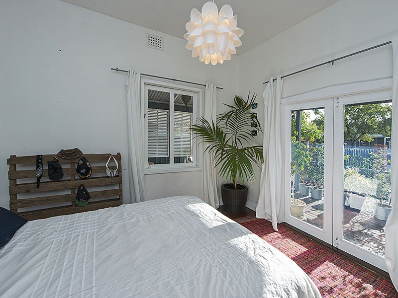 52 Kent Street, East Victoria Park WA 6101