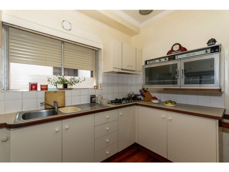 57 Arnott Street, Trigg WA 6029