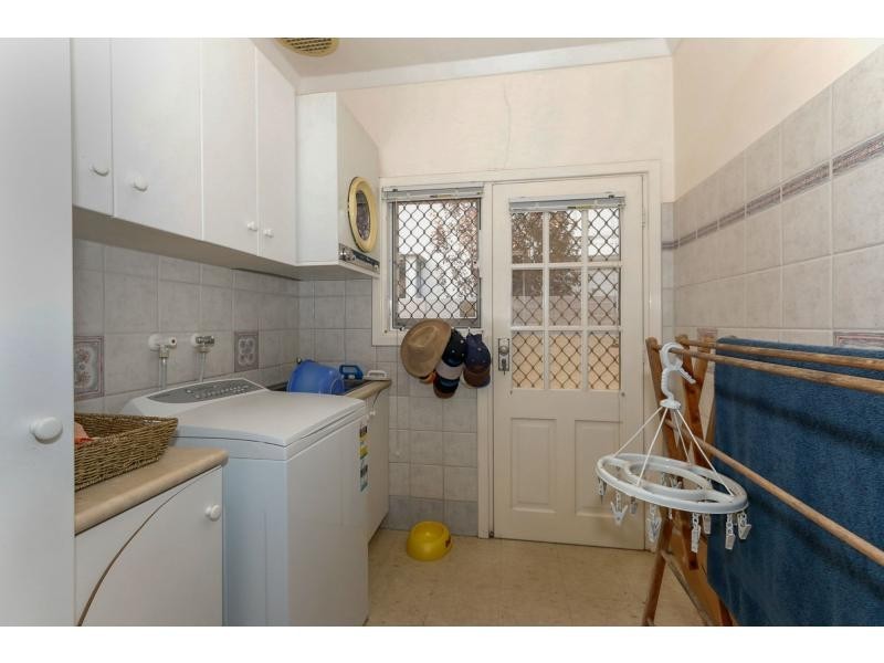 57 Arnott Street, Trigg WA 6029