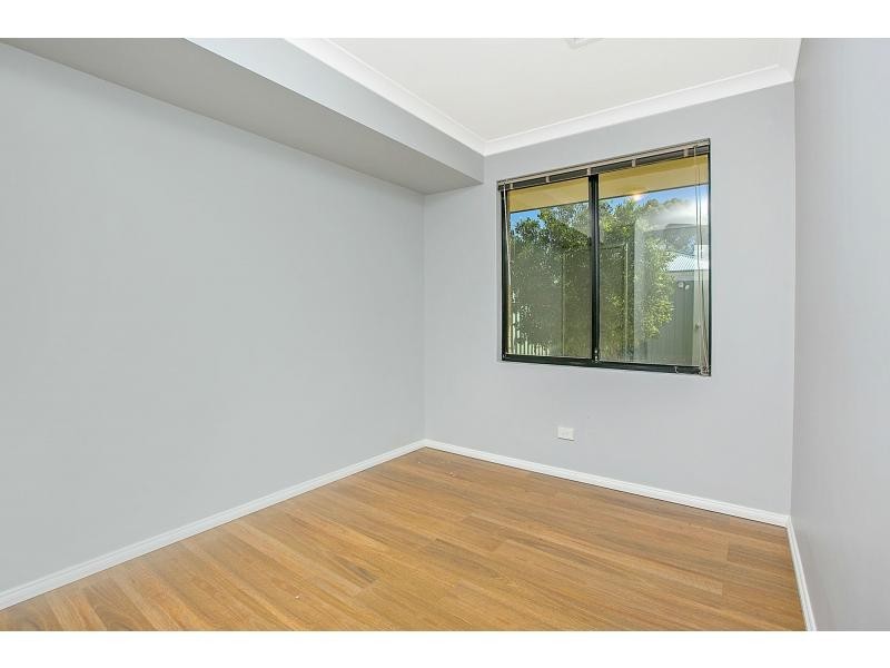 2 Beswick Gardens, Atwell WA 6164