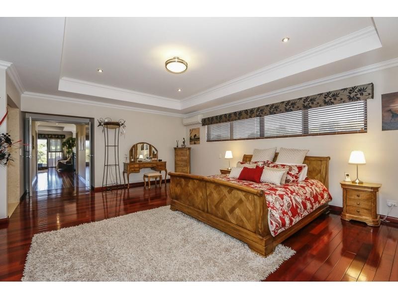 28 Talia Drive, Stirling WA 6021