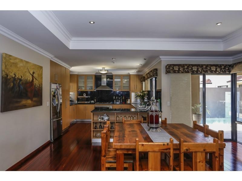 28 Talia Drive, Stirling WA 6021