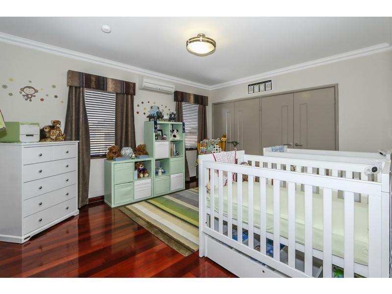 28 Talia Drive, Stirling WA 6021