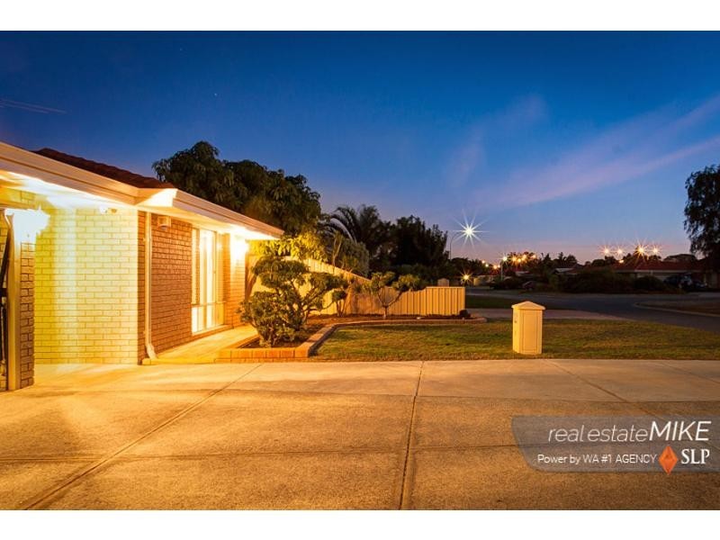 5 Flanders Place, Alexander Heights WA 6064