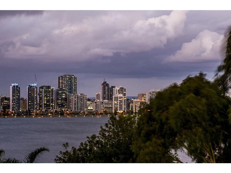 4/152 Mill Point Road, South Perth WA 6151