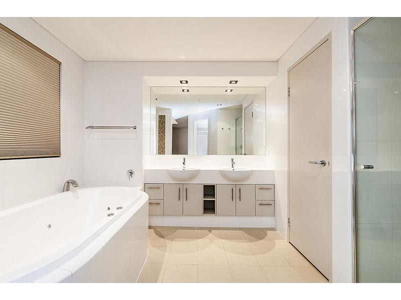 4/152 Mill Point Road, South Perth WA 6151