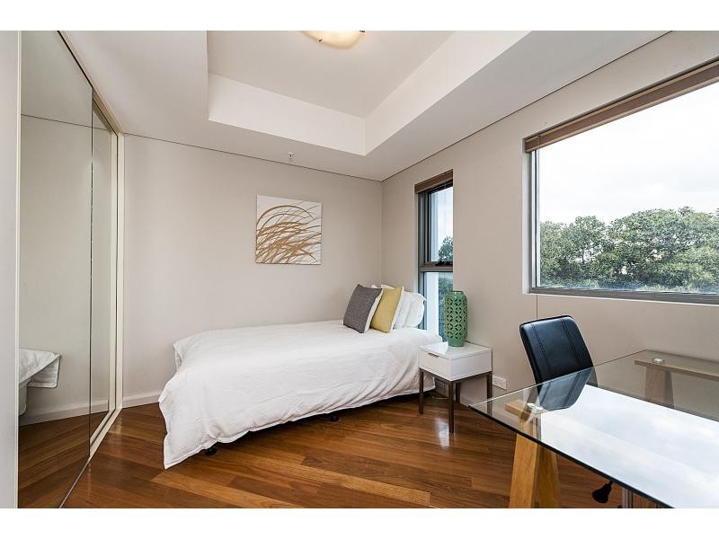 4/152 Mill Point Road, South Perth WA 6151