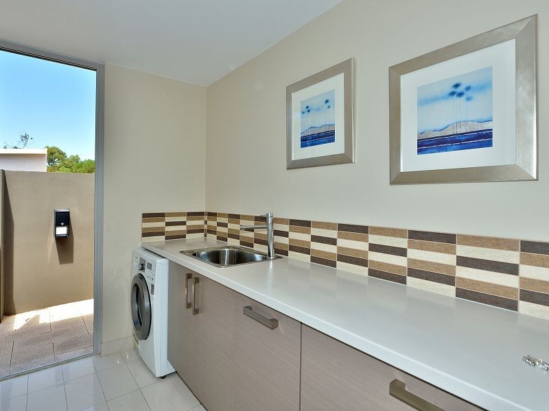 5 Cassowary Crescent, Coodanup WA 6210