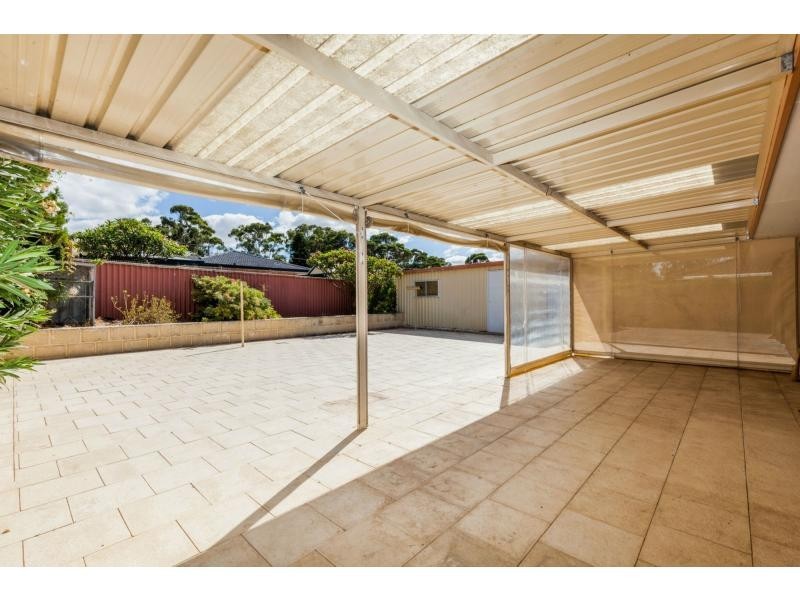 10 Rudall Way, Padbury WA 6025