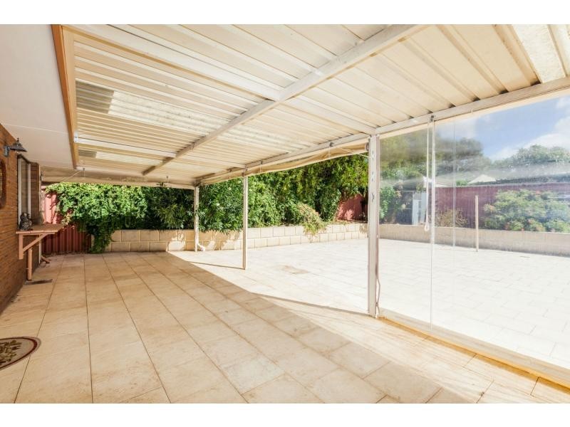 10 Rudall Way, Padbury WA 6025