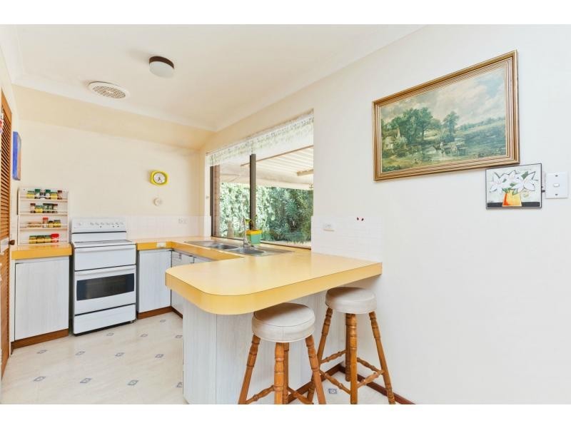 10 Rudall Way, Padbury WA 6025