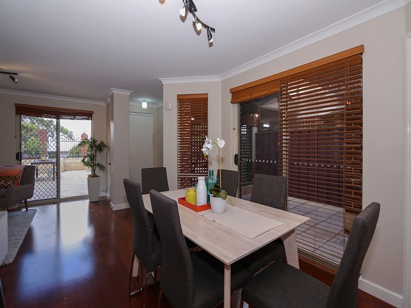 3/5 Conroy Street, Maylands WA 6051