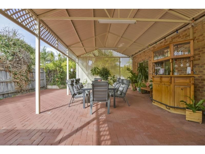 8 Lapwing Road, Coodanup WA 6210