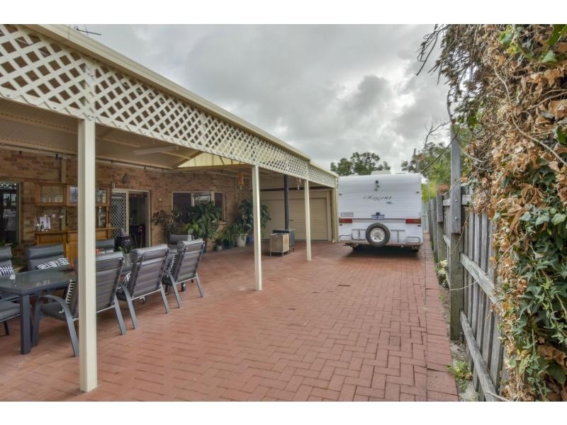 8 Lapwing Road, Coodanup WA 6210