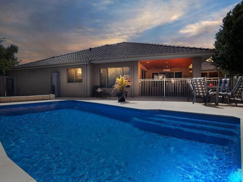 5 Grallina Way, Tapping WA 6065