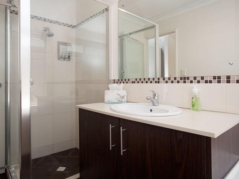 5 Grallina Way, Tapping WA 6065