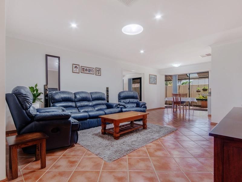 22 Belmez Turn, Port Kennedy WA 6172