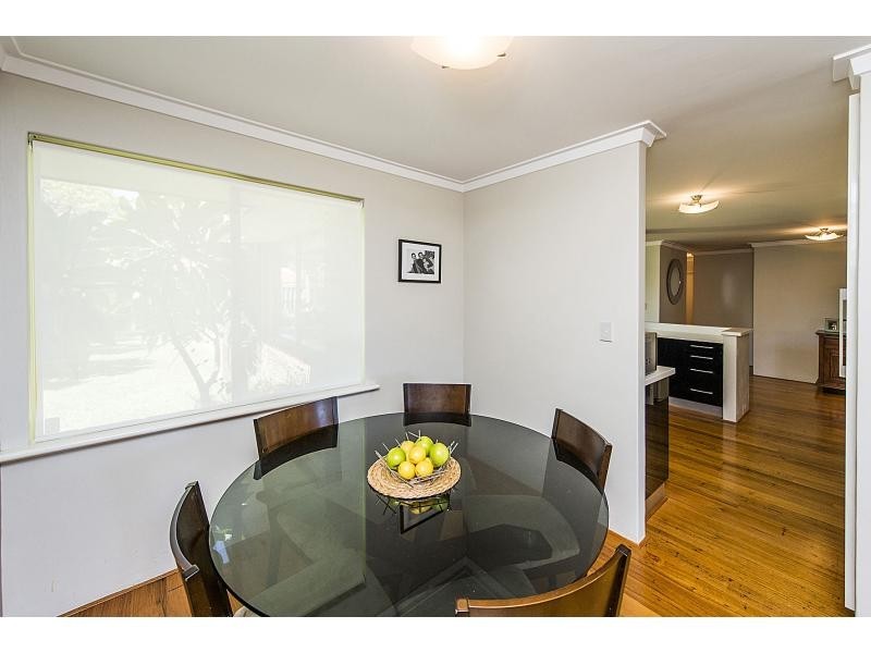 11 Fitzgerald Court, Kingsley WA 6026