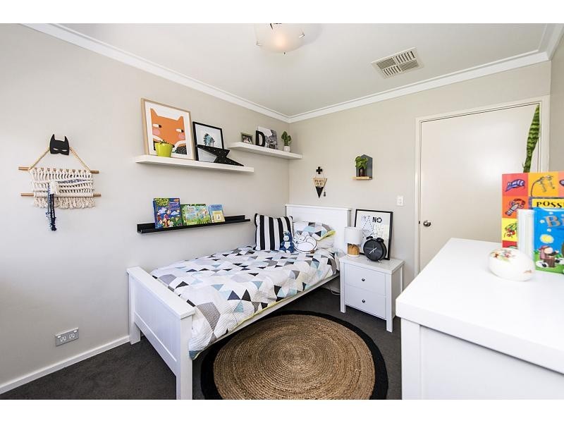 11 Fitzgerald Court, Kingsley WA 6026