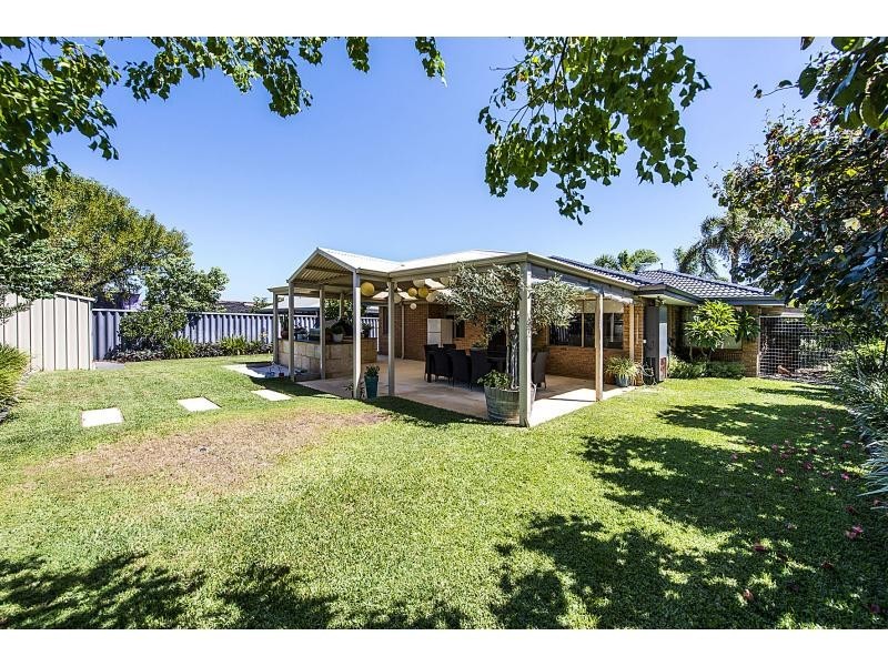 11 Fitzgerald Court, Kingsley WA 6026