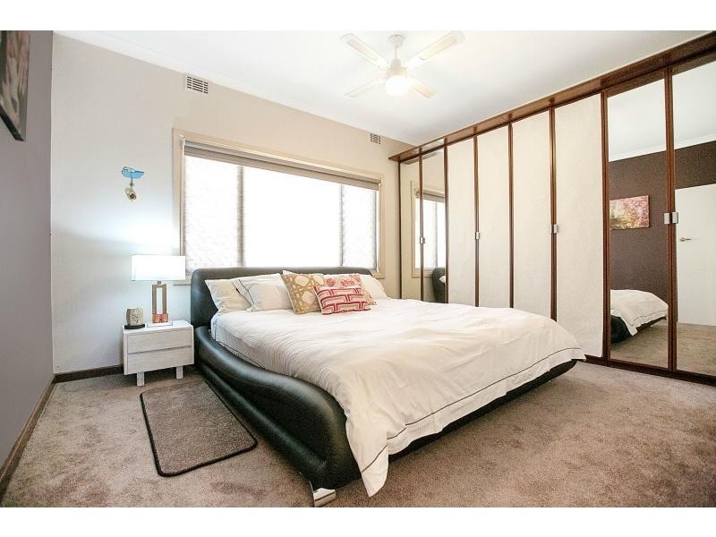 14 Southgate Road, Langford WA 6147