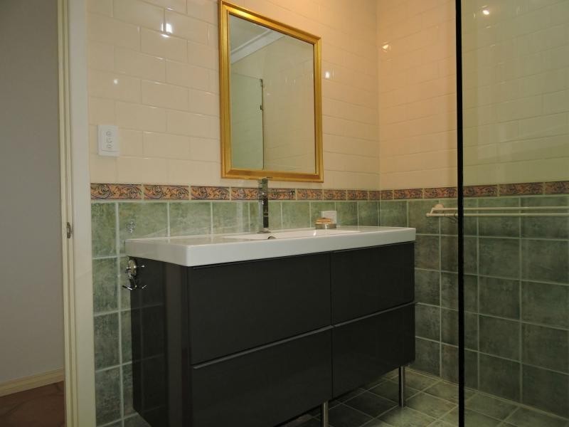 33 June Road, Safety Bay WA 6169