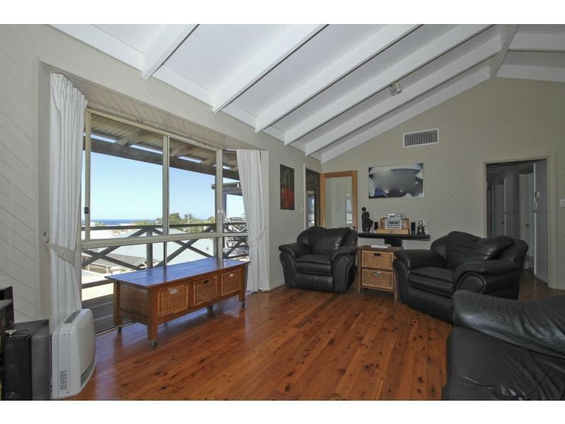 44 Mindarie Drive, Quinns Rocks WA 6030