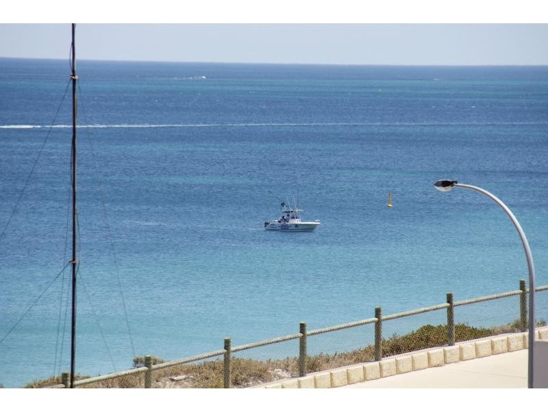 44 Mindarie Drive, Quinns Rocks WA 6030