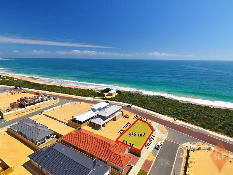 44 Acerosa Boulevard, Halls Head WA 6210