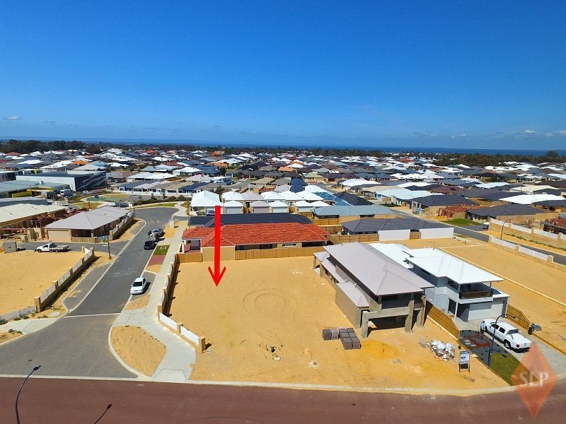 44 Acerosa Boulevard, Halls Head WA 6210