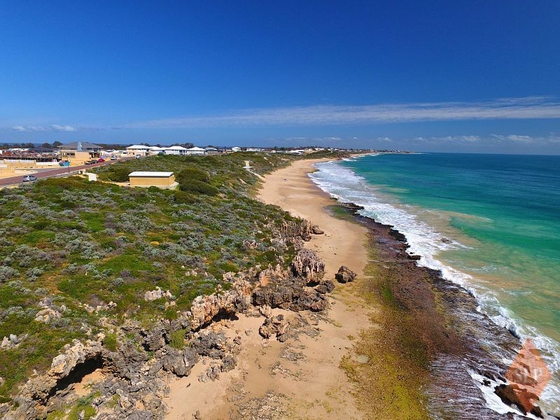 44 Acerosa Boulevard, Halls Head WA 6210