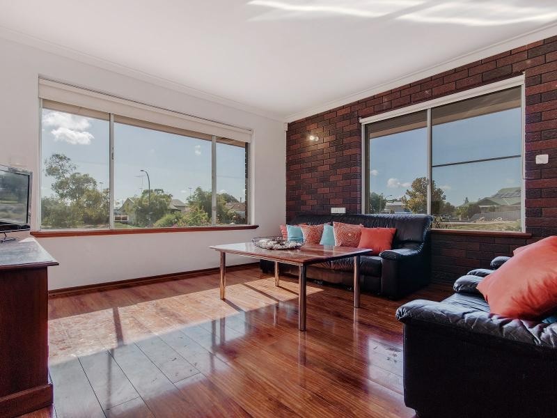 55 Fifth Avenue, Shoalwater WA 6169