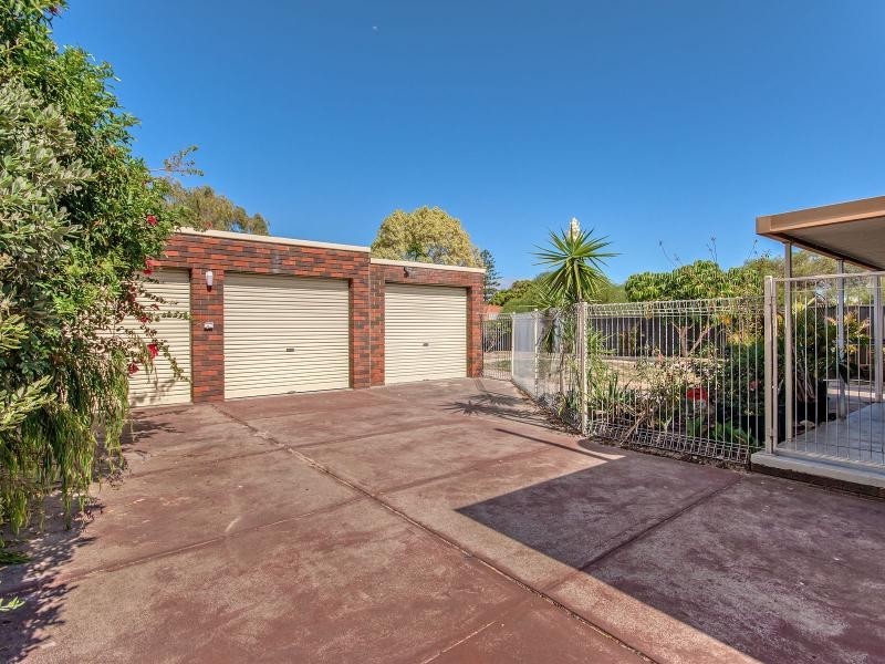 55 Fifth Avenue, Shoalwater WA 6169