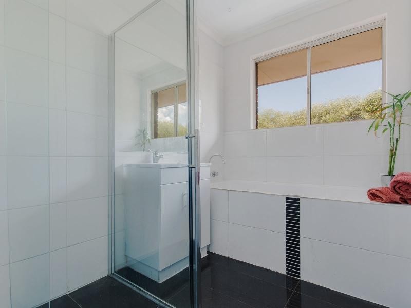 55 Fifth Avenue, Shoalwater WA 6169