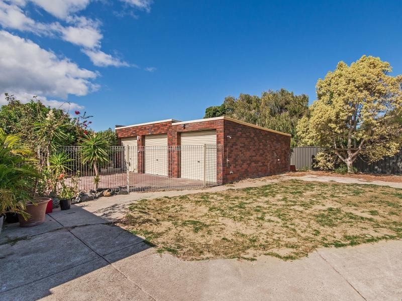 55 Fifth Avenue, Shoalwater WA 6169