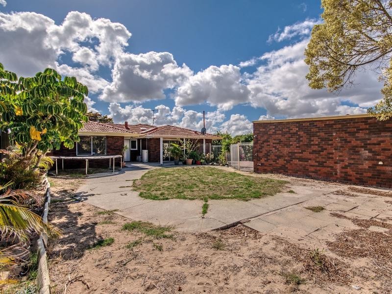 55 Fifth Avenue, Shoalwater WA 6169