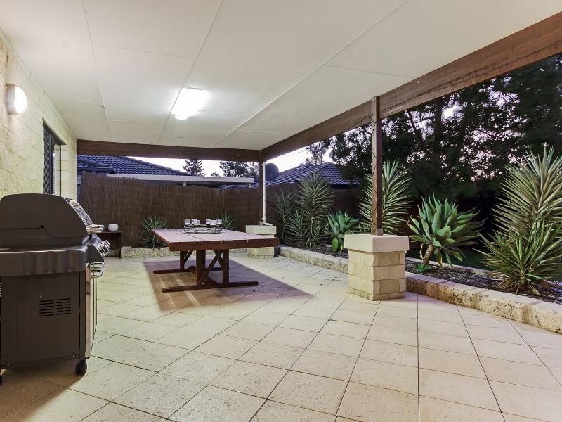 146 Lewington Street, Rockingham WA 6168